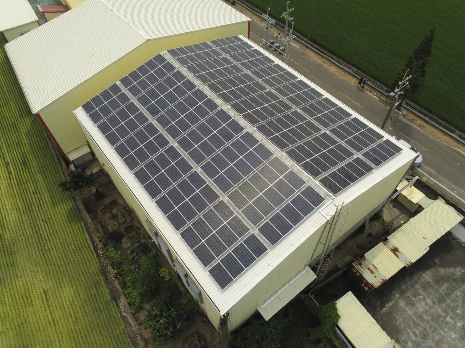廠辦屋頂型太陽光電躉售系統-完工.jpg
