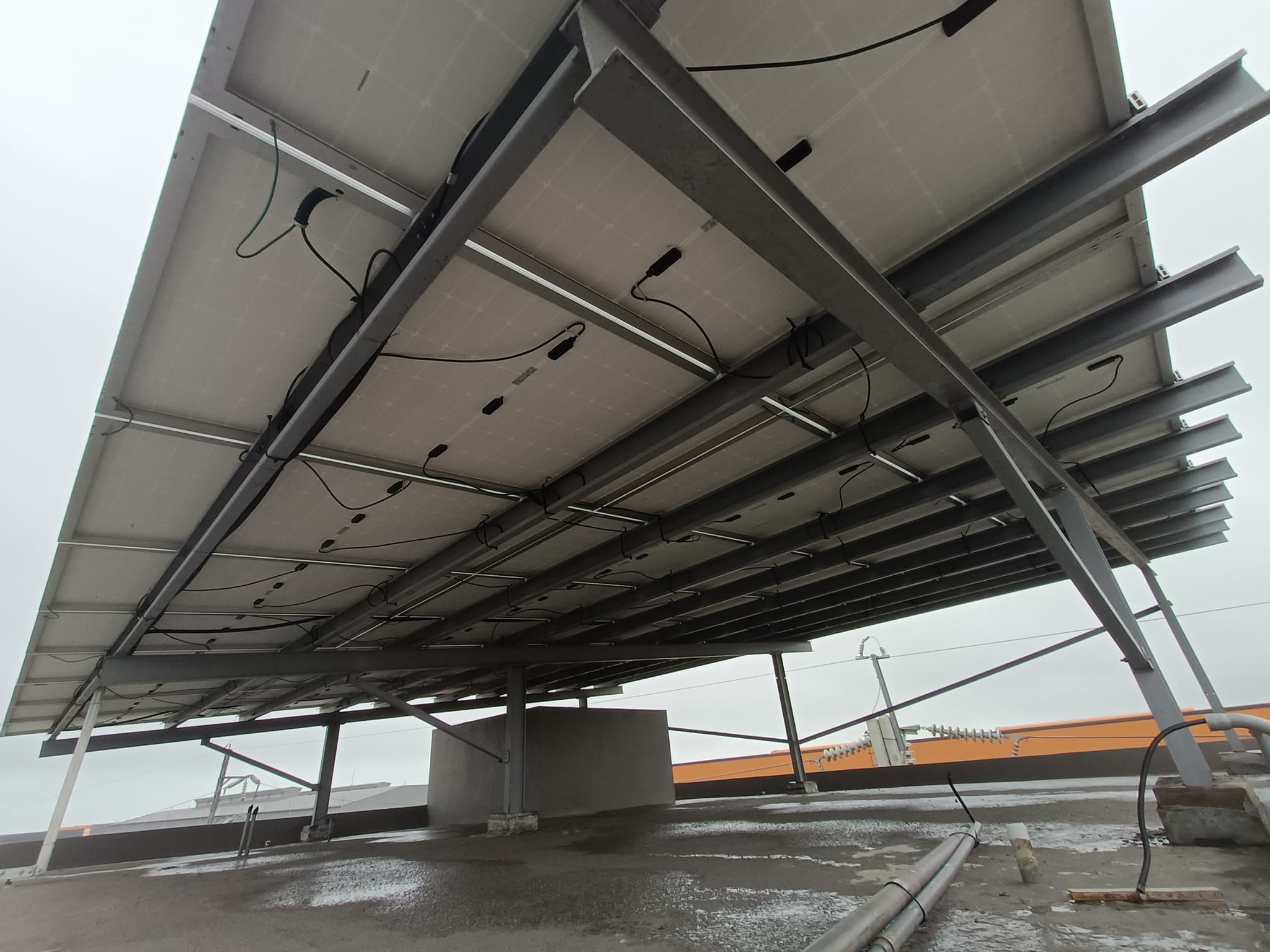 廠房屋頂型太陽光電躉售系統-完工 (4).jpg