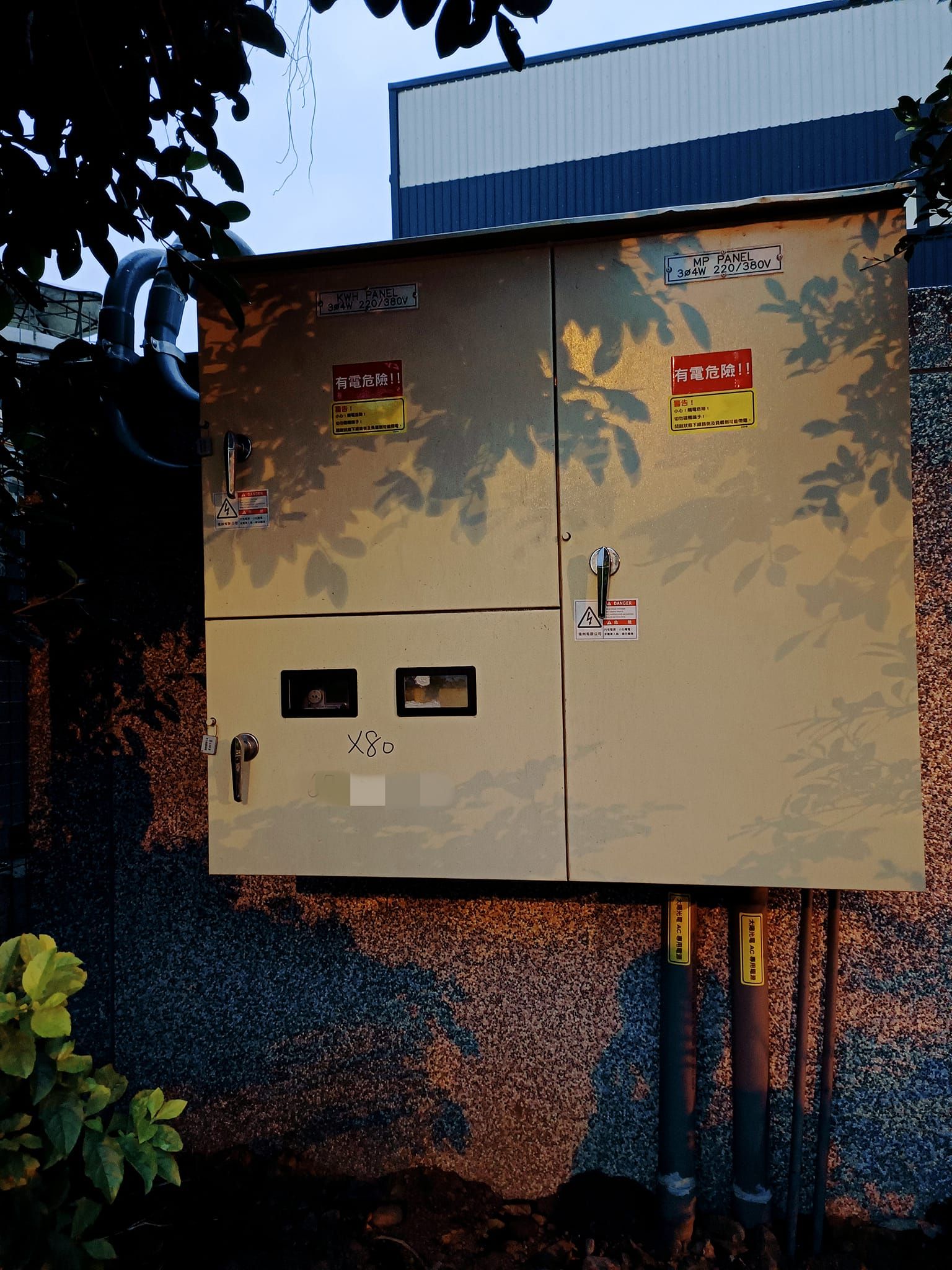廠房屋頂型太陽光電躉售系統-完工 (6).jpg