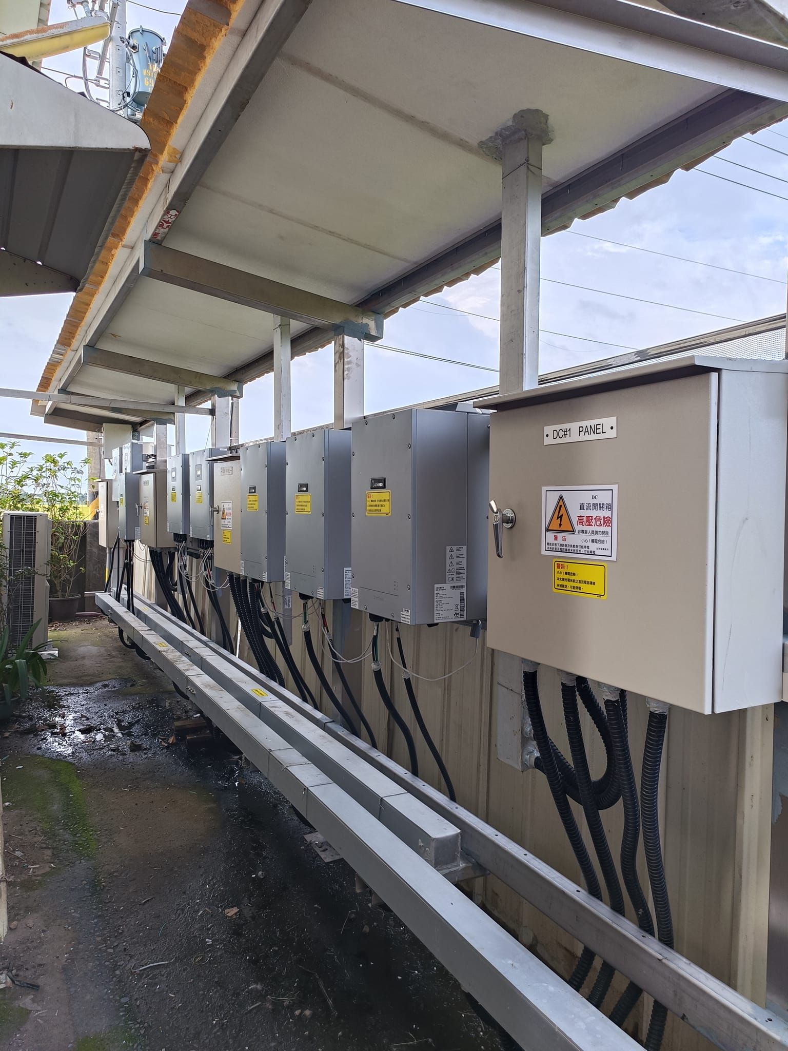 特登工廠屋頂型太陽光電躉售系統-完工 (4).jpg