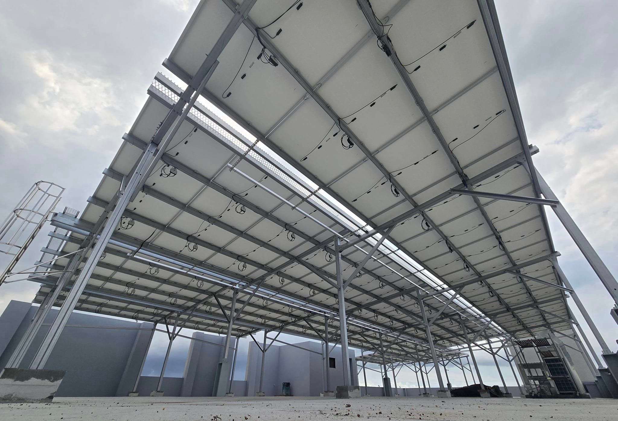 廠辦屋頂型太陽光電躉售系統-完工 (3).jpg