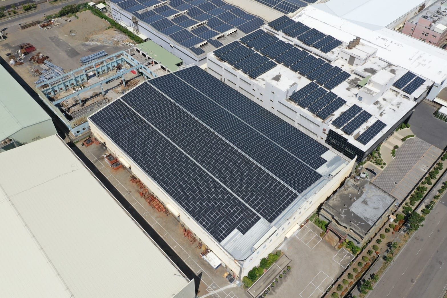 工廠屋頂型太陽光電躉售系統-完工 20240720.jpg