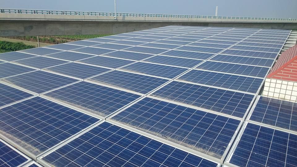 透天屋頂型太陽光電躉售系統-完工.jpg