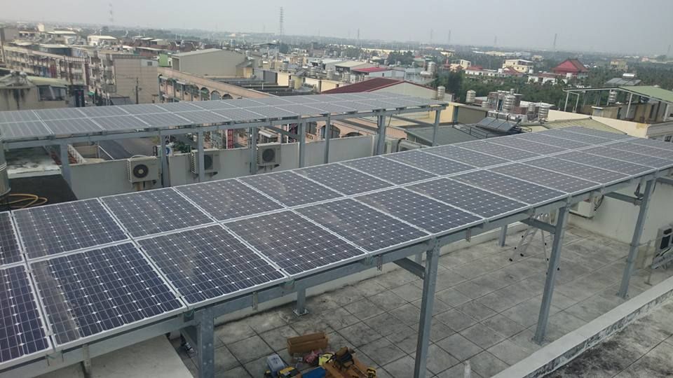 透天屋頂型太陽光電躉售系統-完工.jpg