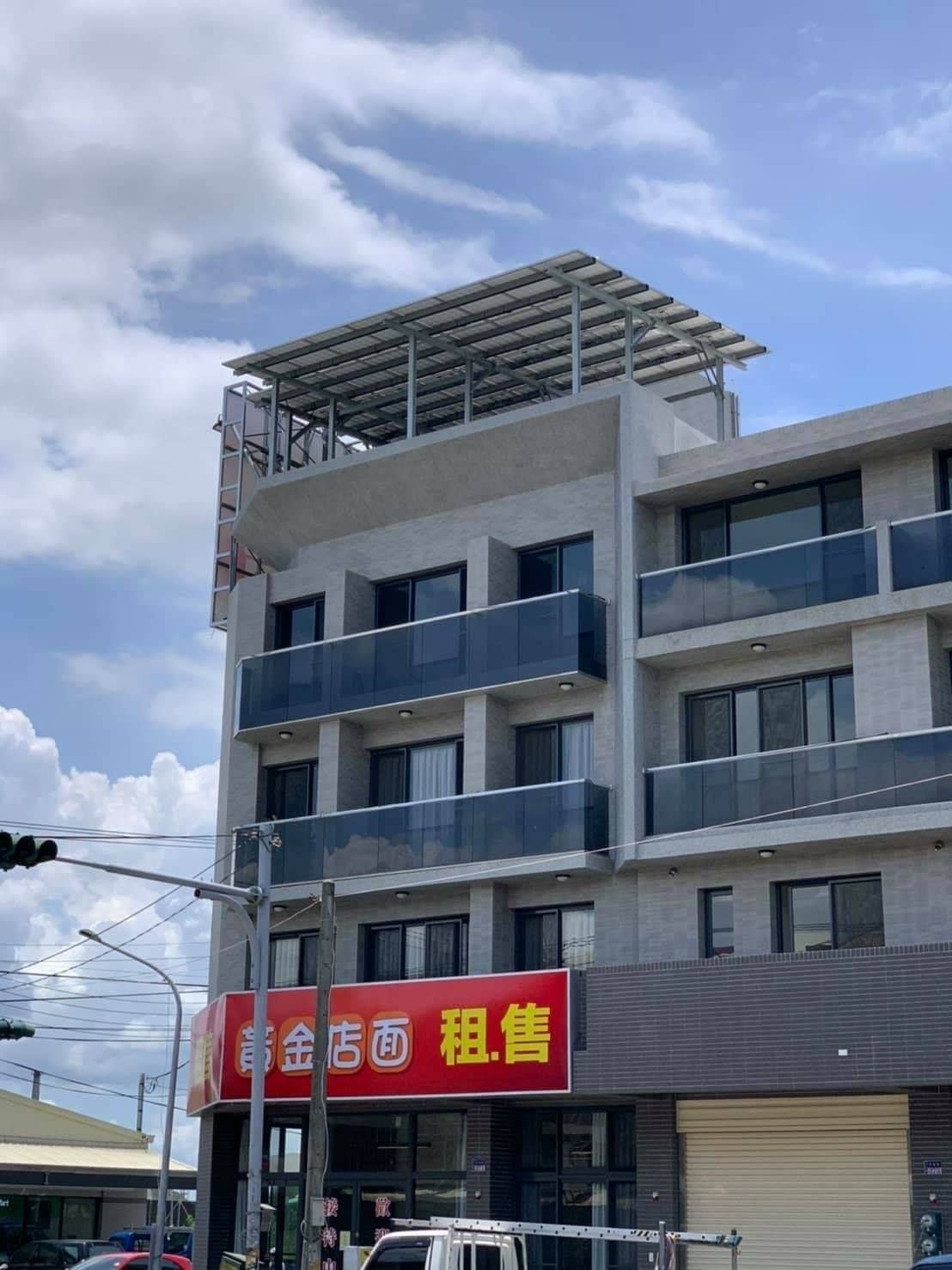 透天屋頂型太陽光電躉售系統-完工 (2).jpg