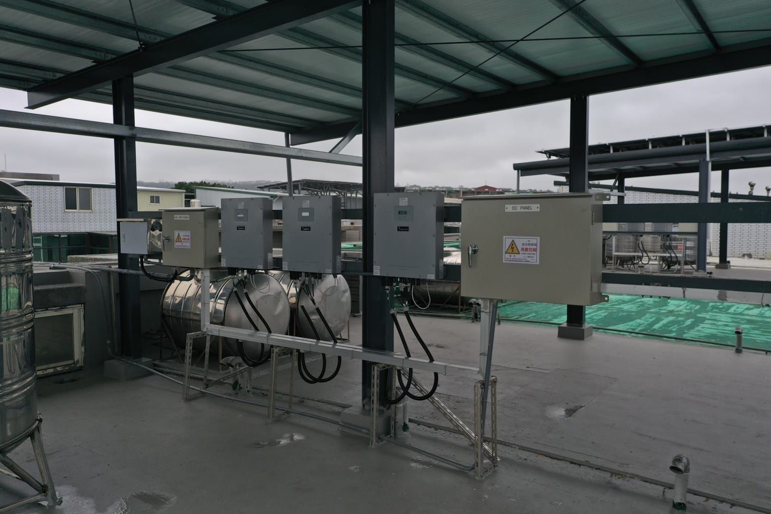 透天屋頂型太陽光電躉售系統-完工 (4).jpg