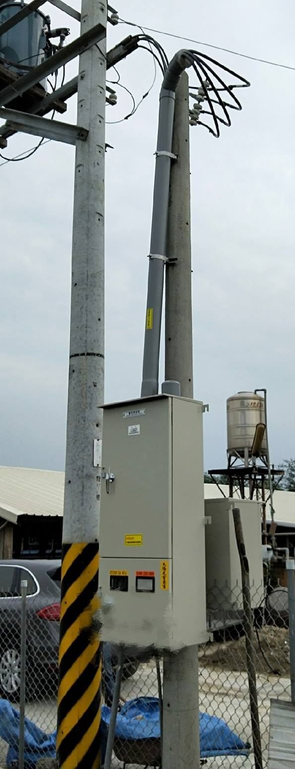 畜舍屋頂型太陽光電躉售系統-完工 (4).jpg