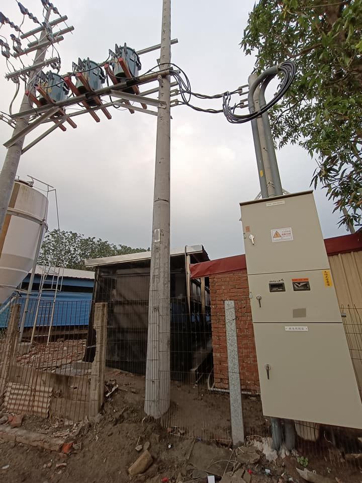畜舍屋頂型太陽光電躉售系統-完工 (5).jpg