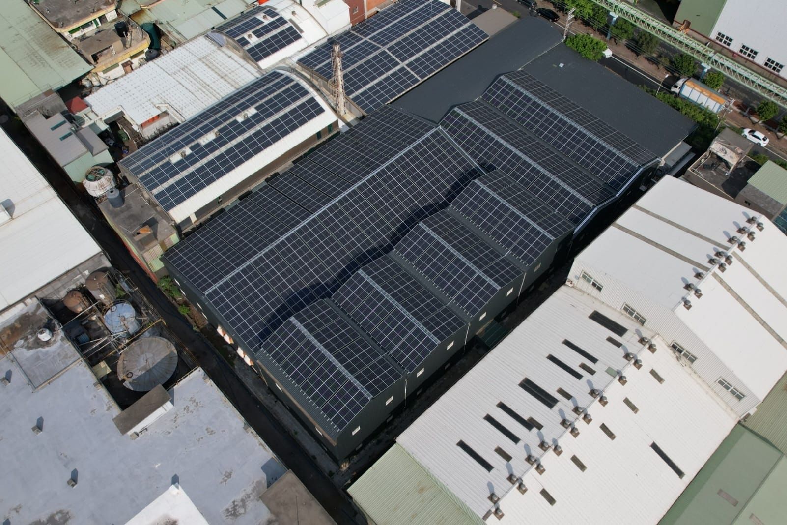 工廠屋頂型太陽光電躉售系統-完工 20240813.jpg