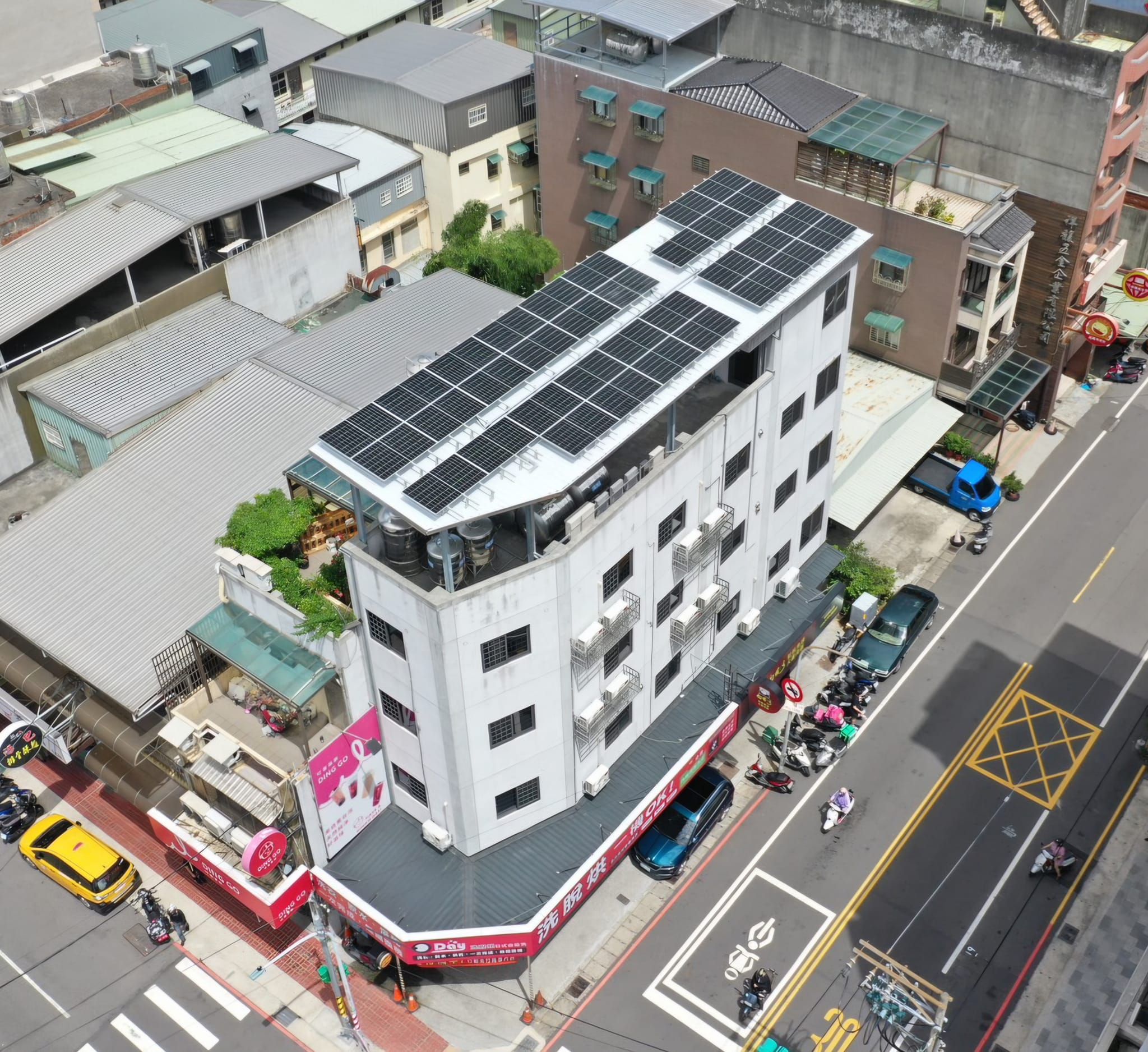 公寓屋頂型太陽光電躉售系統-完工 20241014-2.jpg
